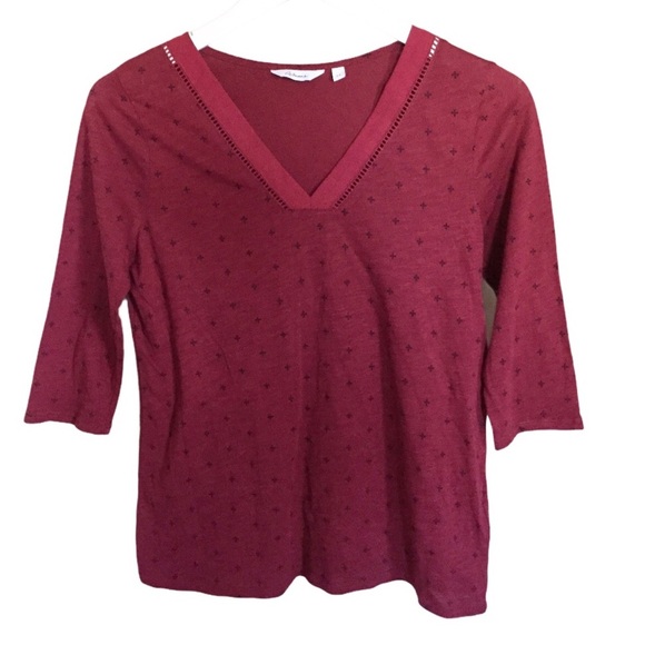 REITMANS Dainty Cross Print With 3/4 Crop Sleeve Top/Tee Maroon Red Size Small - Picture 1 of 9